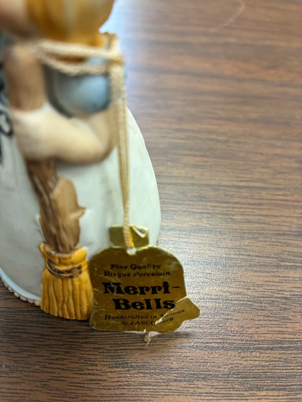 Vintage 1978 Jasco Meri-Bells “Cinderella” Bisque Porcelain Figurine Bell